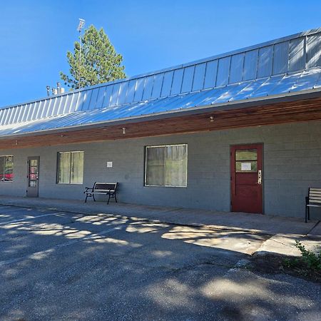 The Black Forest Lodge Red Bluff Exterior foto